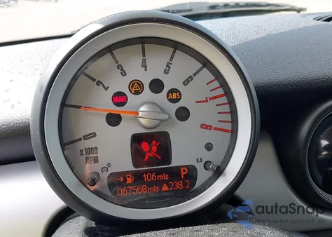 2008 Mini Cooper Clubman z USA, uszkodzony, nr VIN WMWML33518TN68105